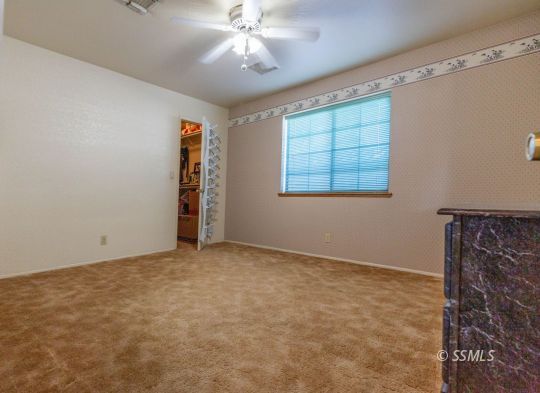 1156 Lee Avenue Ridgecrest, CA 93555 - Photo 12 of 26 Gallery Image 12