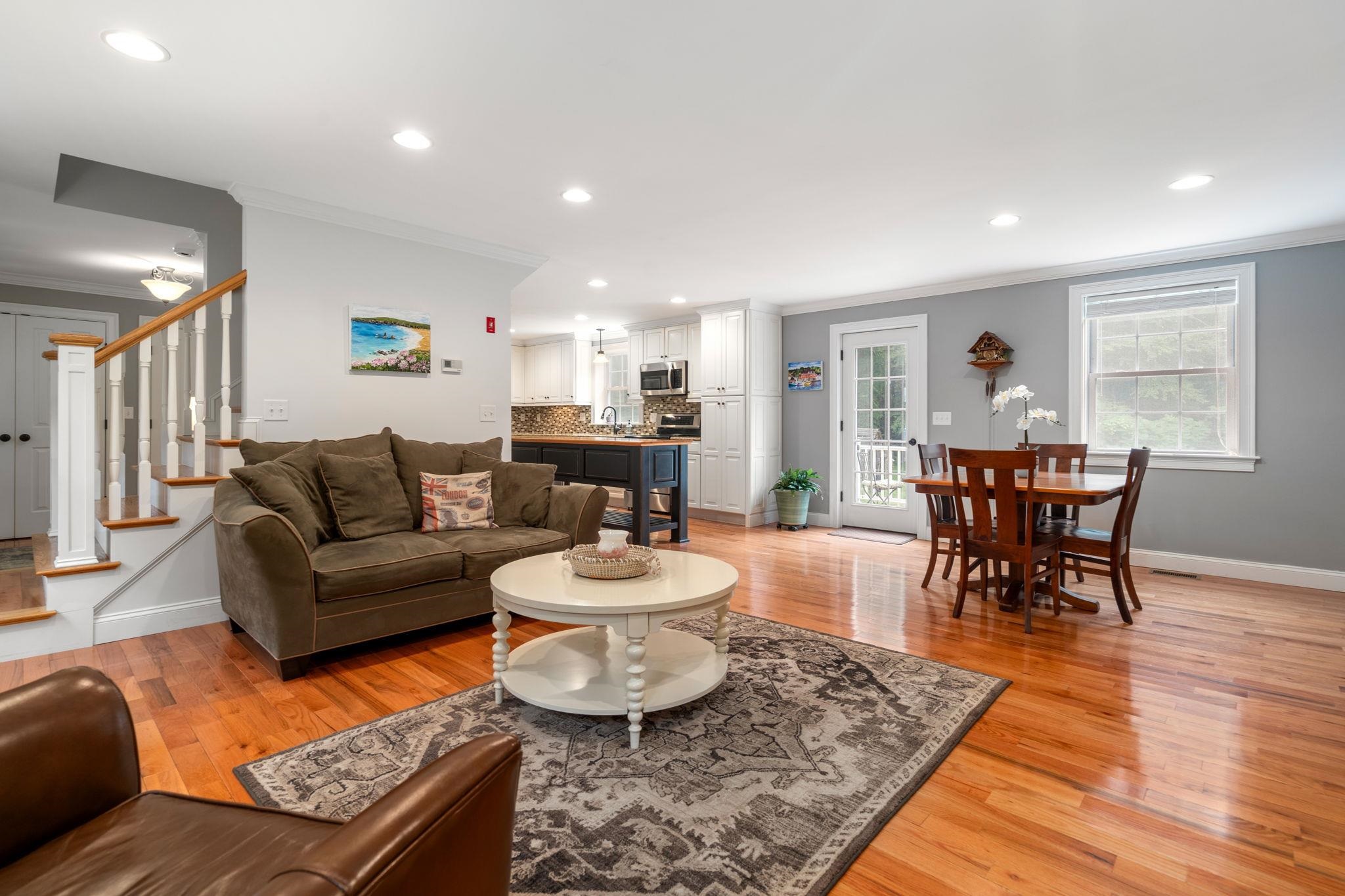 32 Osgood Road Kensington, NH 03833 - Photo 11 of 38