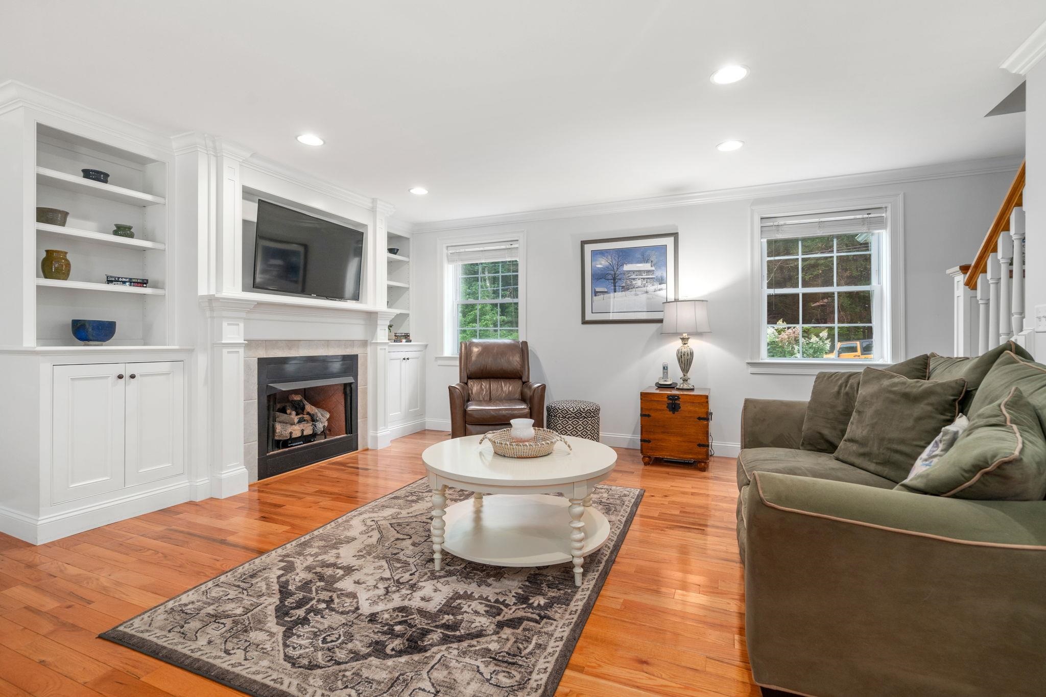 32 Osgood Road Kensington, NH 03833 - Photo 14 of 38