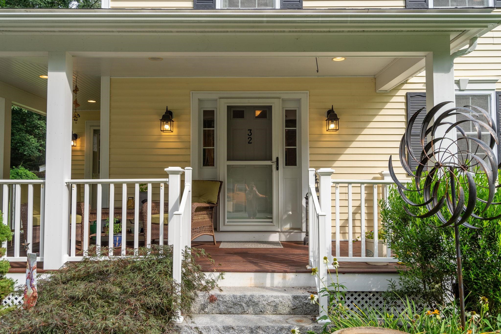 32 Osgood Road Kensington, NH 03833 - Photo 2 of 38