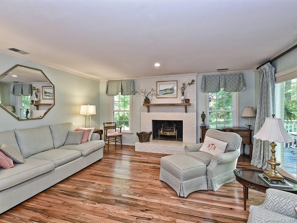 4267 Tottenham Road Charlotte, NC 28226 - Photo 13 of 35 Gallery Image 13