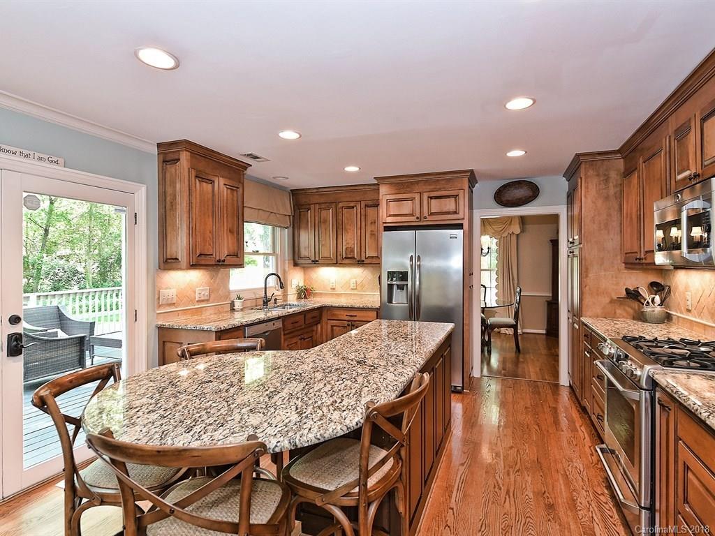 4267 Tottenham Road Charlotte, NC 28226 - Photo 20 of 35 Gallery Image 20