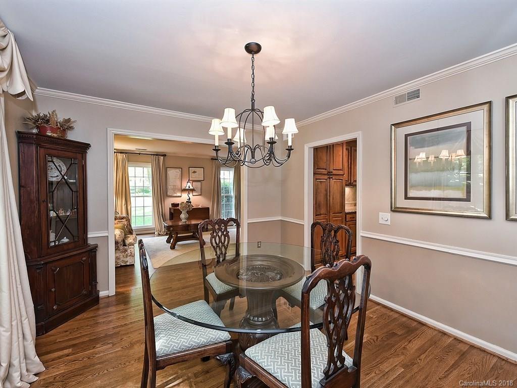 4267 Tottenham Road Charlotte, NC 28226 - Photo 10 of 35 Gallery Image 10