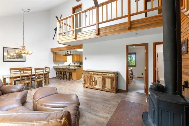 $819,999 | 132 Burgundy Circle, Silverthorne, CO 80498