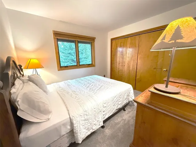 $819,999 | 132 Burgundy Circle, Silverthorne, CO 80498