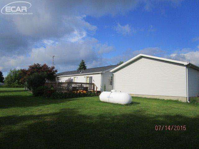 9412 Morrish Road Swartz Creek, MI 48473 - Photo 7 of 31 20443753-6.JPG