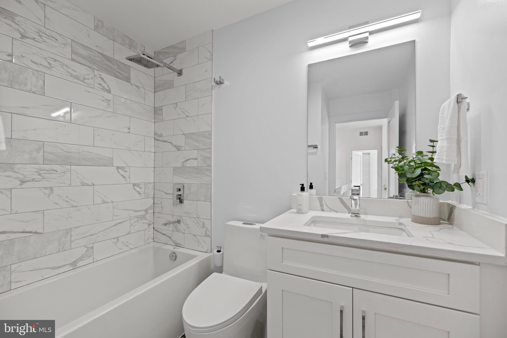 1019 17th Place Northeast, Unit 301 Washington, DC 20002 - Photo 8 of 14