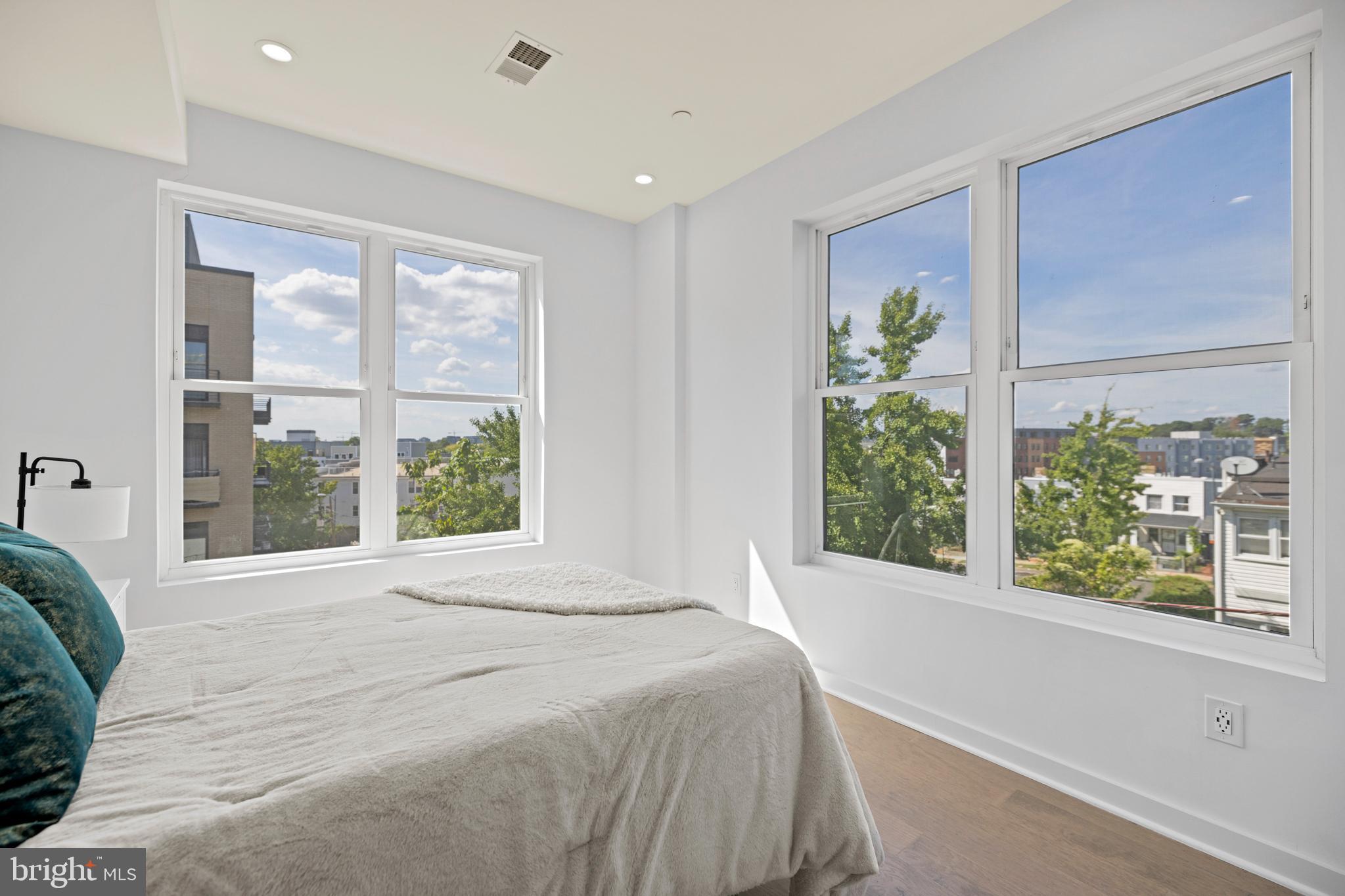 1019 17th Place Northeast, Unit 301 Washington, DC 20002 - Photo 9 of 14