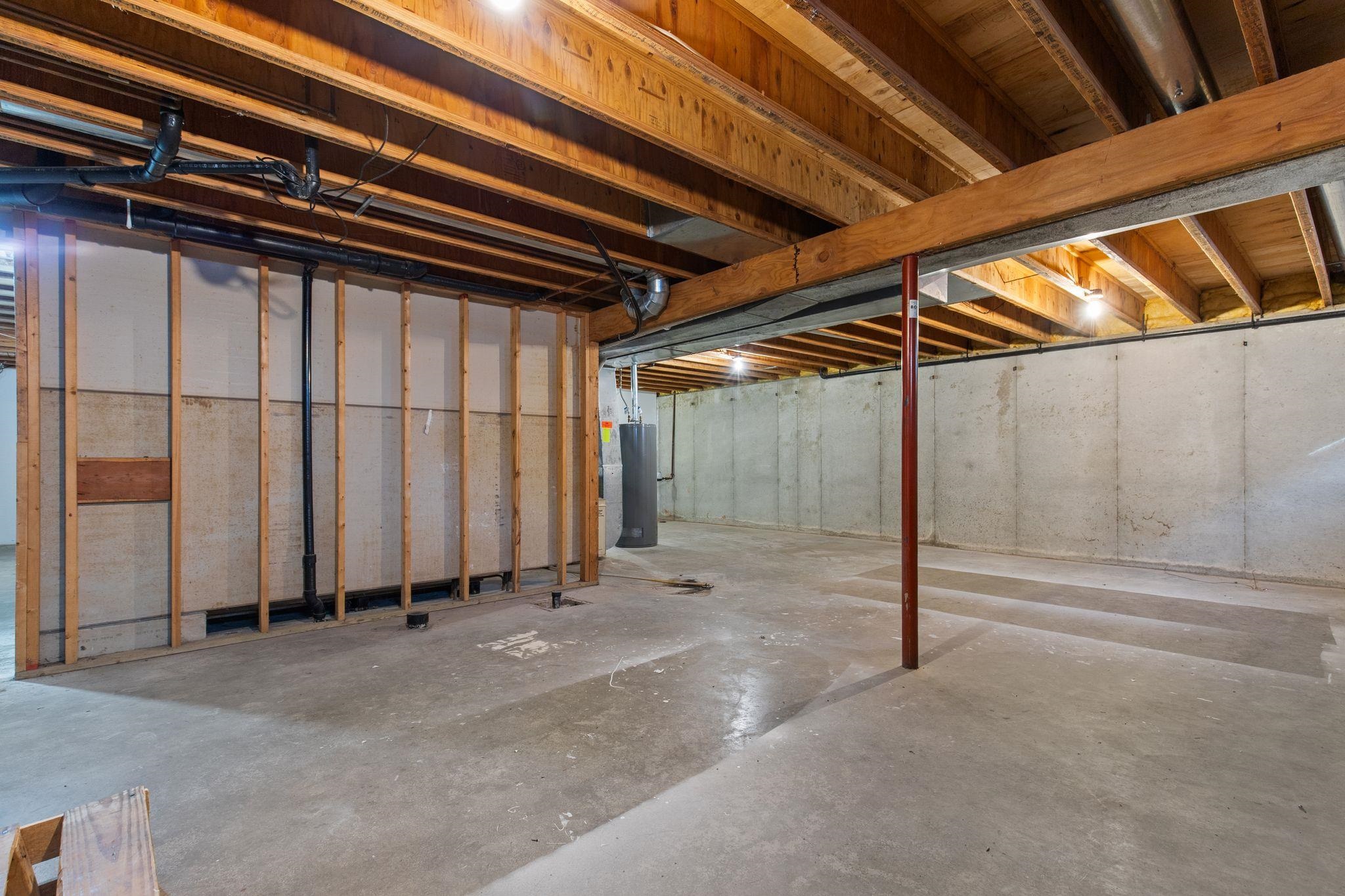 201 East Meadow Grove Boulevard Appleton, WI 54915 - Photo 25 of 34