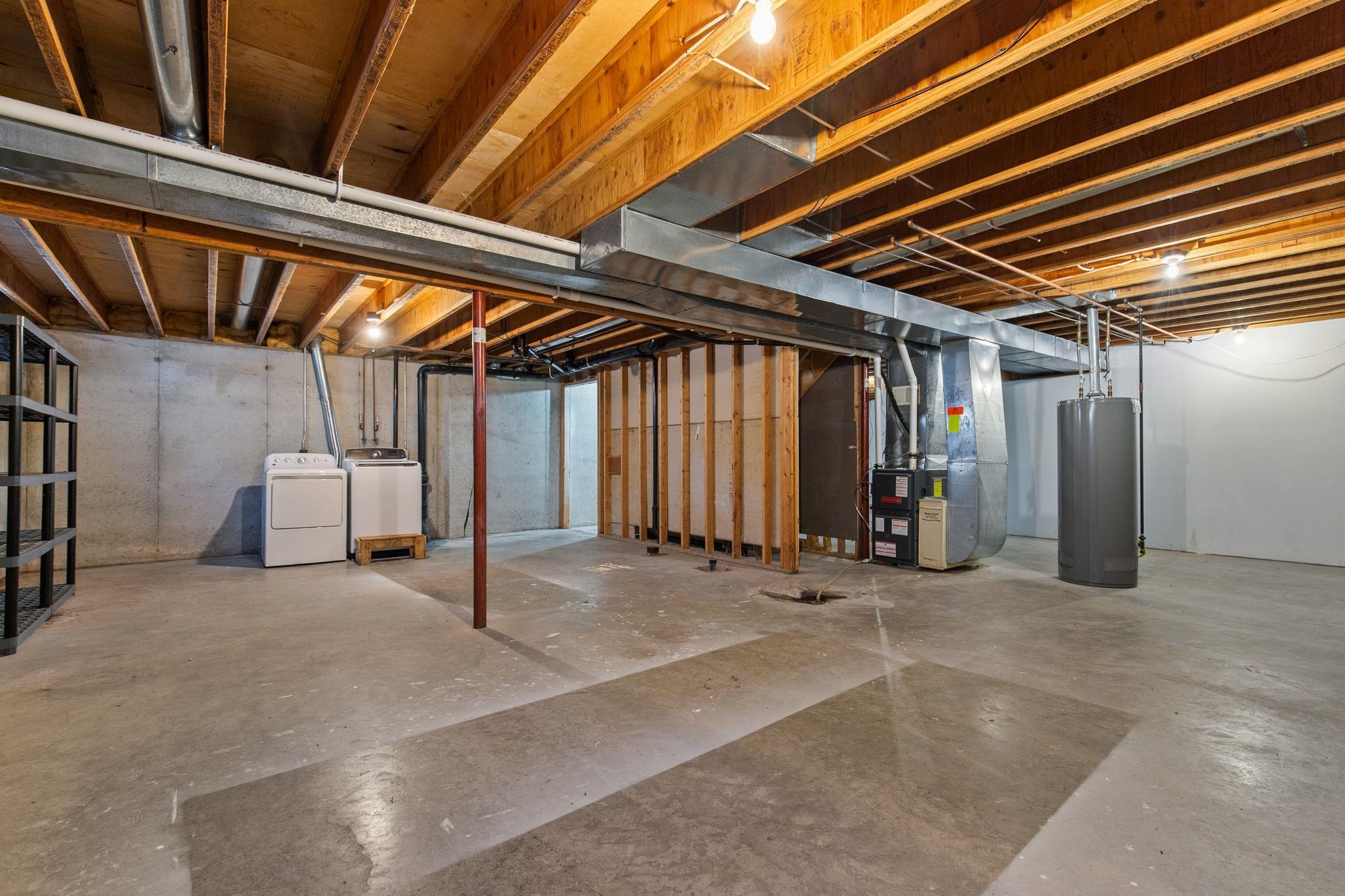 201 East Meadow Grove Boulevard Appleton, WI 54915 - Photo 27 of 34