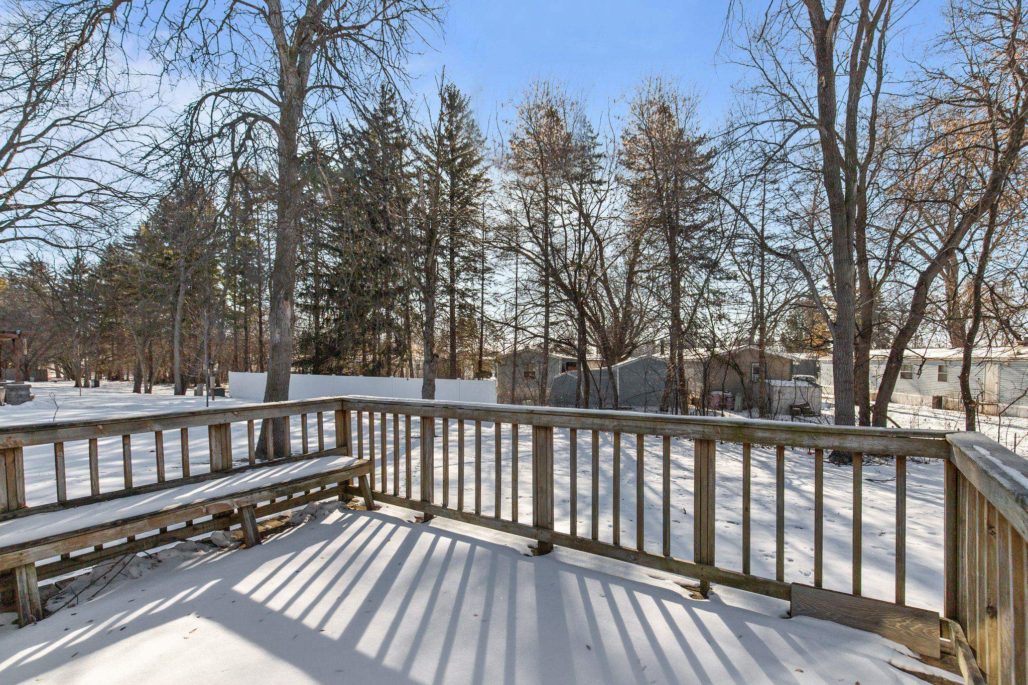 201 East Meadow Grove Boulevard Appleton, WI 54915 - Photo 30 of 34