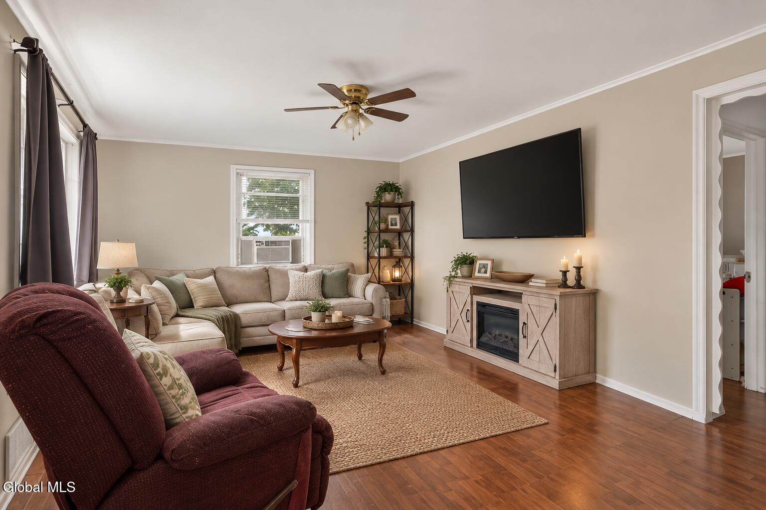 1066 Inner Drive Schenectady, NY 12303 - Photo 3 of 37 Virtually Enhanced