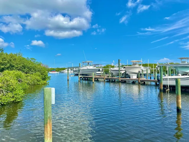 $5,000 | 8001 Southeast Pilots Cove Terrace, Hobe Sound, FL 33455