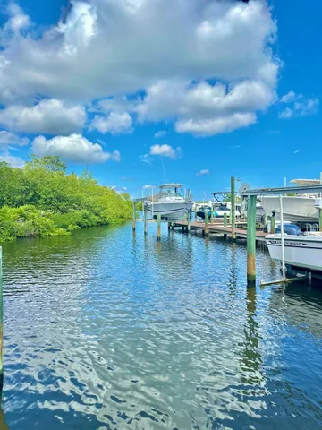 $5,000 | 8001 Southeast Pilots Cove Terrace, Hobe Sound, FL 33455