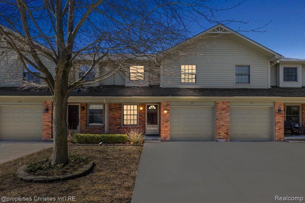 67 Maple Grove Clawson, MI 48017 - Photo 1 of 24 Gallery Image 1