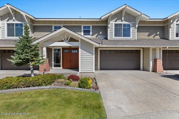 $442,900 | 8786 Avalanche Lane, Hayden, ID 83835