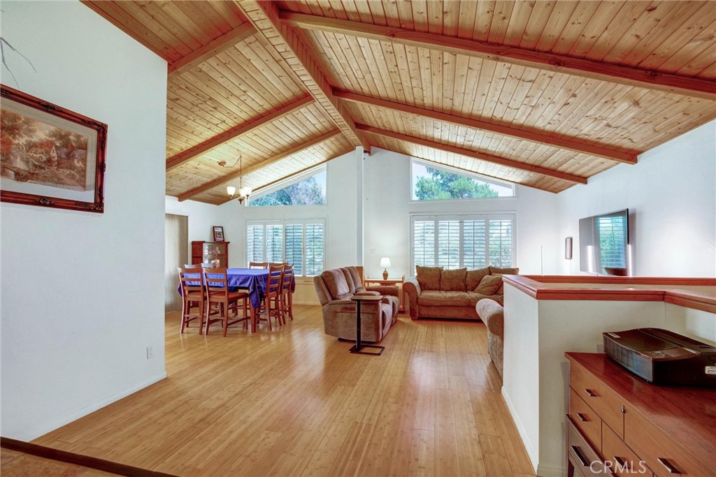1026 Arnold Way Alpine, CA 91901 - Photo 23 of 69 Main Level LR