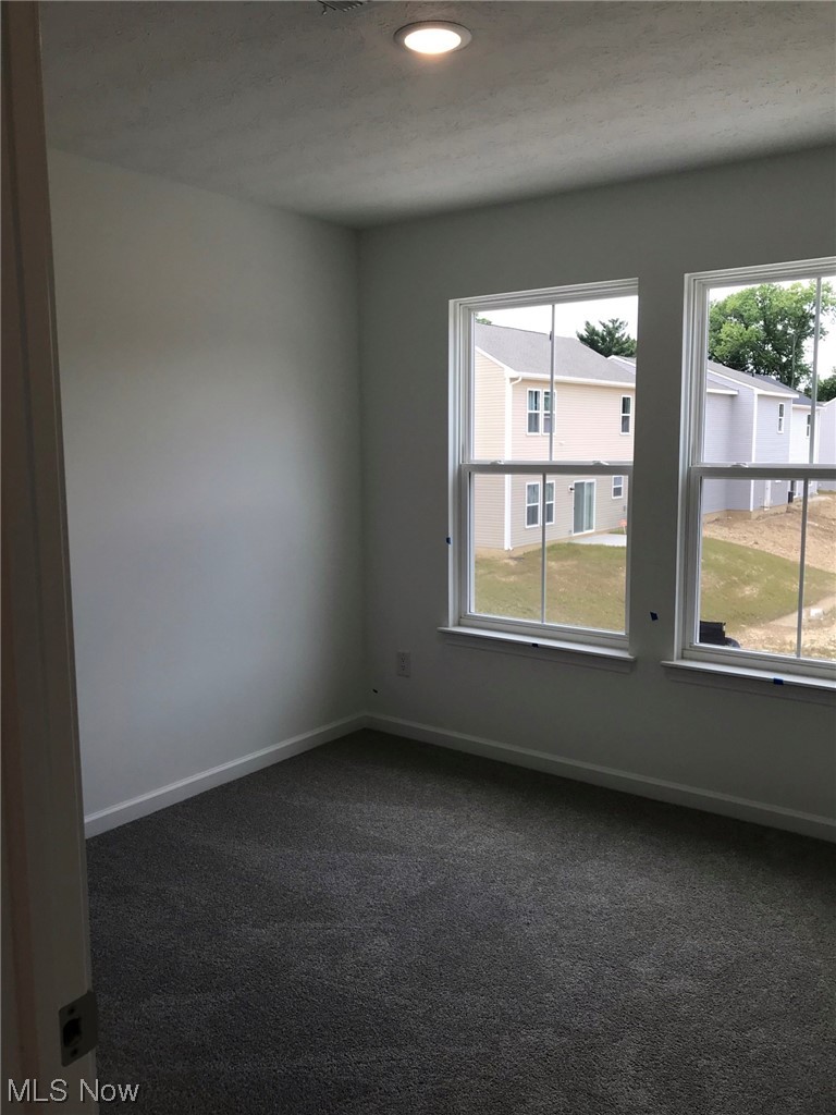 636 Diagonal Road Akron, OH 44320 - Photo 10 of 19