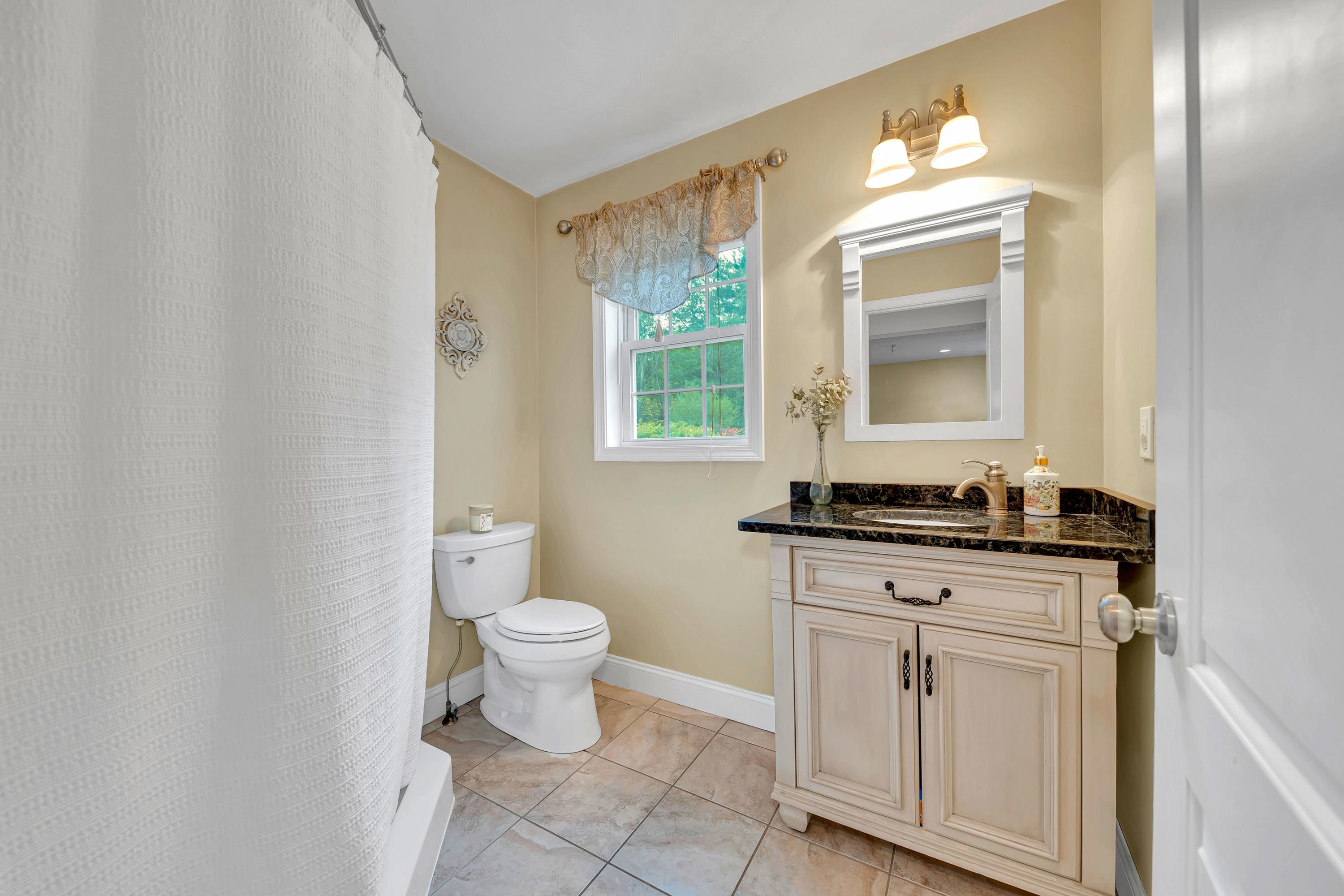 7 Coopers Grove Road Kingston, NH 03848 - Photo 20 of 46