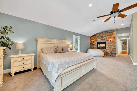 $1,000,000 | 7 Coopers Grove Road, Kingston, NH 03848