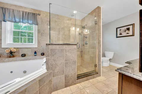 $1,000,000 | 7 Coopers Grove Road, Kingston, NH 03848