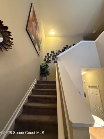 a view of entryway and hall