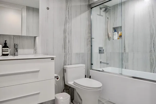 $3,750,000 | 8 Stuyvesant Place, Lawrence, NY 11559