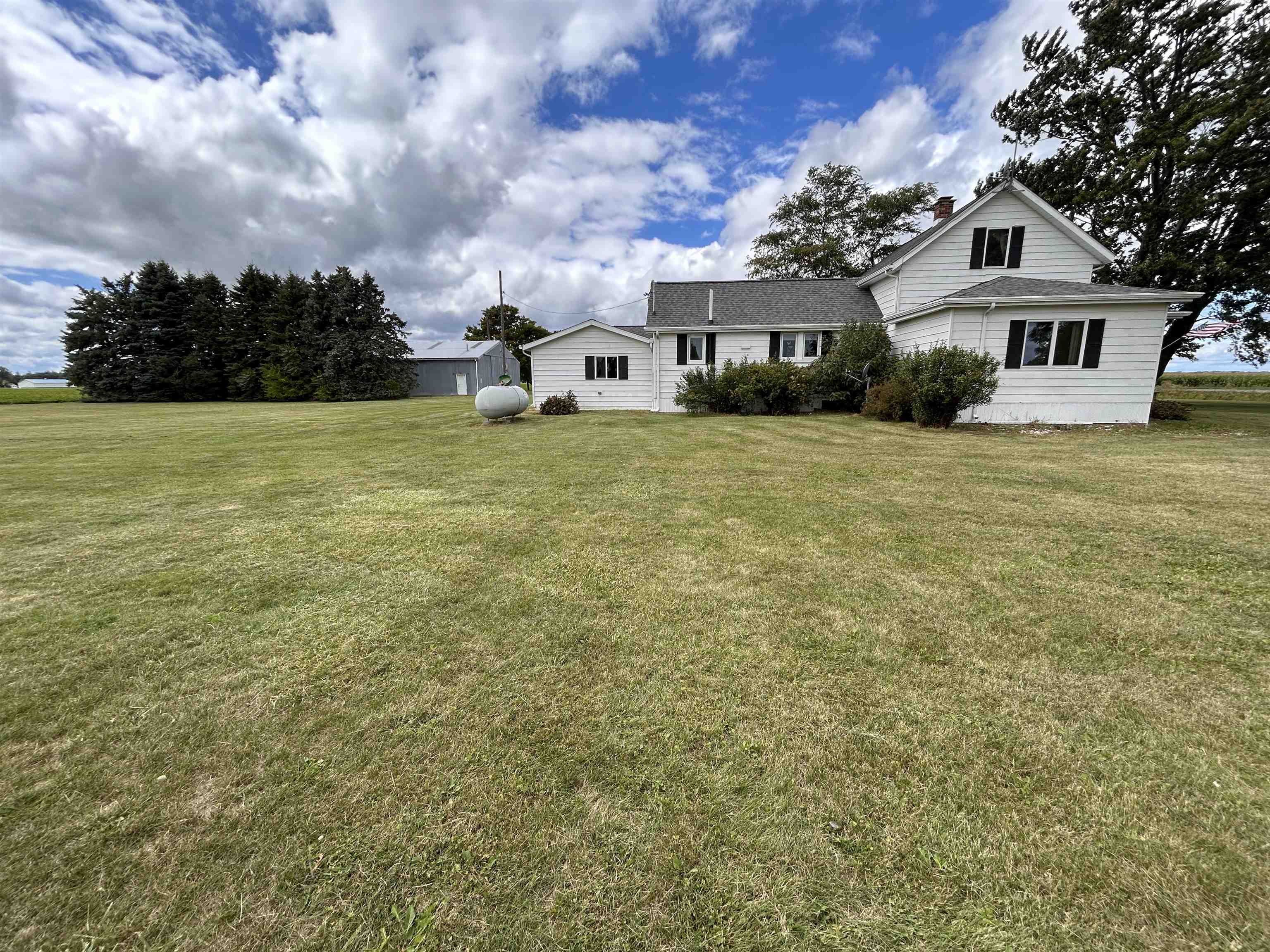 916 East Townline 14 Road Kawkawlin, MI 48631 - Photo 36 of 84 Gallery Image 36