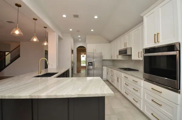 $465,000 | 11301 Misty Morning Street, Pearland, TX 77584