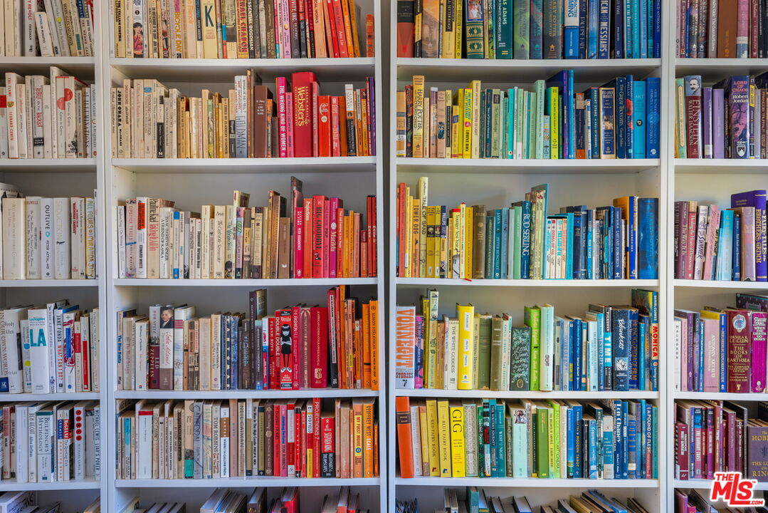 970 West Lehigh Street Altadena, CA 91001 - Photo 19 of 33 a view of wooden floor with a book shelf
