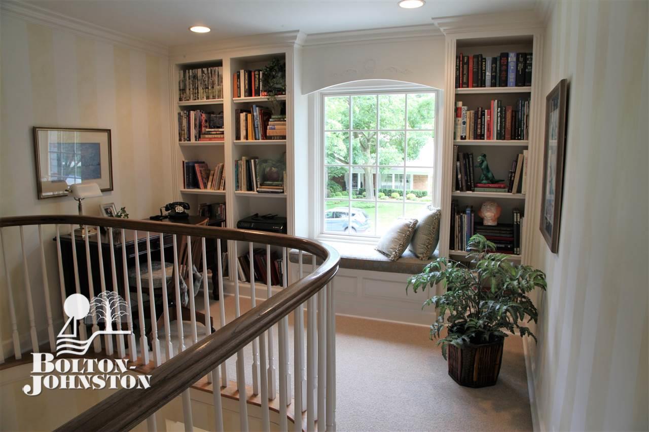 831 South Oxford Road Grosse Pointe Woods, MI 48236 - Photo 20 of 23