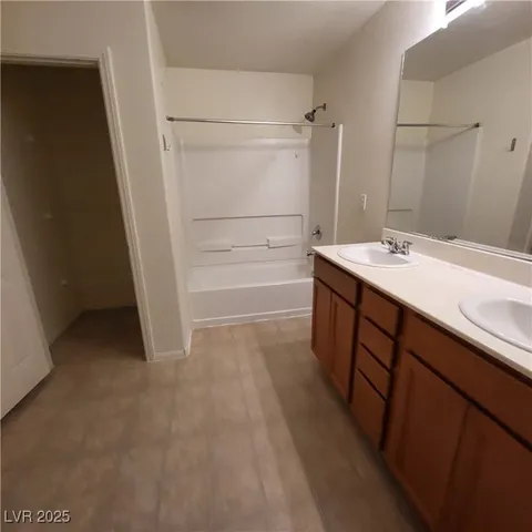 $2,343 | 9282 Keystone Ridge Avenue, Las Vegas, NV 89148