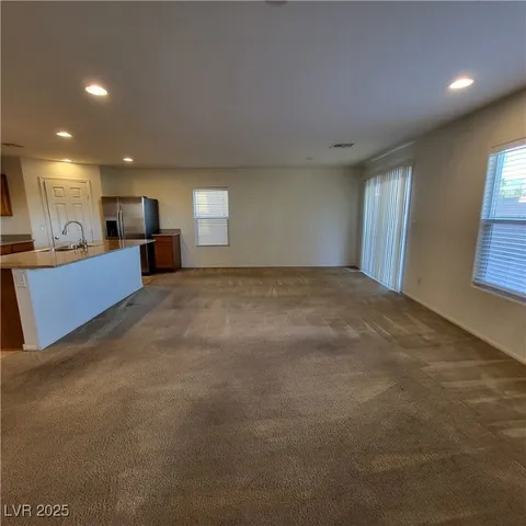 $2,343 | 9282 Keystone Ridge Avenue, Las Vegas, NV 89148