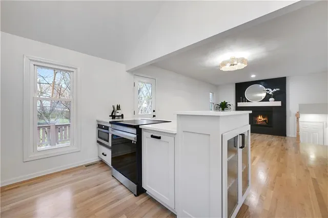 $415,000 | 9318 Greenway Lane, Lenexa, KS 66215