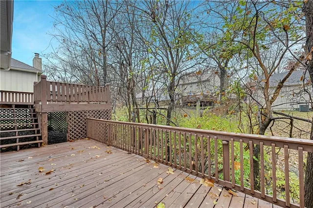 $399,999 | 9318 Greenway Lane, Lenexa, KS 66215