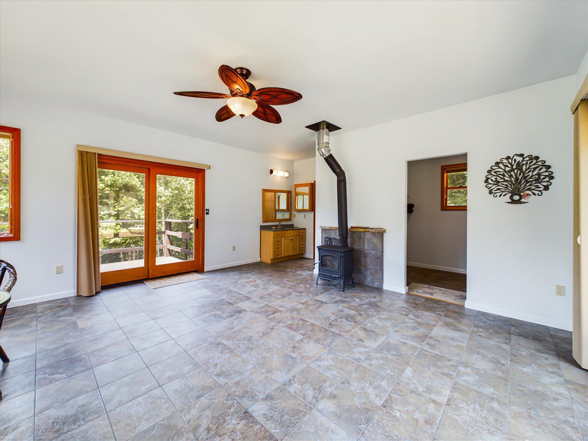 5500 Goodman Ranch Road Garberville, CA 95542 - Photo 47 of 153