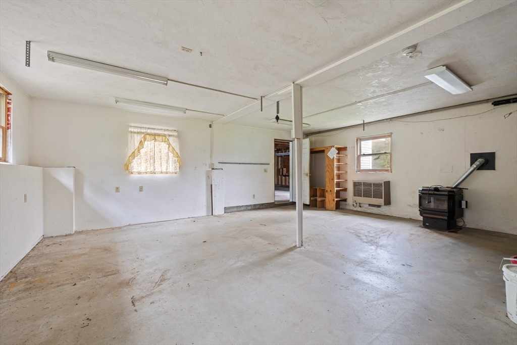 98 Fitzgerald Road Charlton, MA 01507 - Photo 23 of 27 a view of an empty room