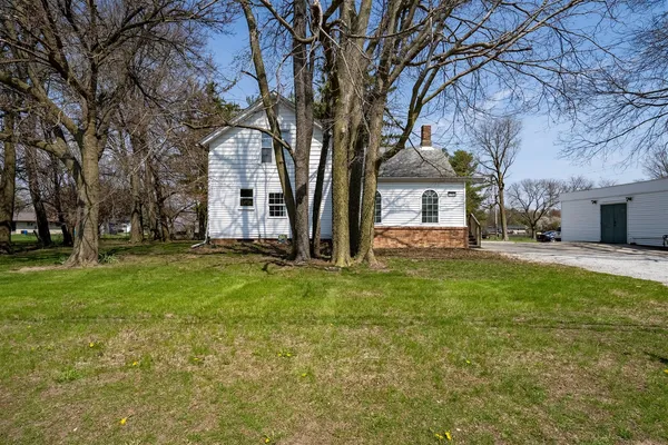 $295,000 | 1702 West Hovey Avenue, Normal, IL 61761