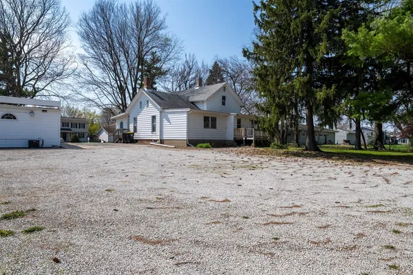 $295,000 | 1702 West Hovey Avenue, Normal, IL 61761