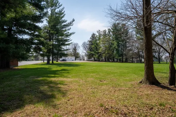 $295,000 | 1702 West Hovey Avenue, Normal, IL 61761