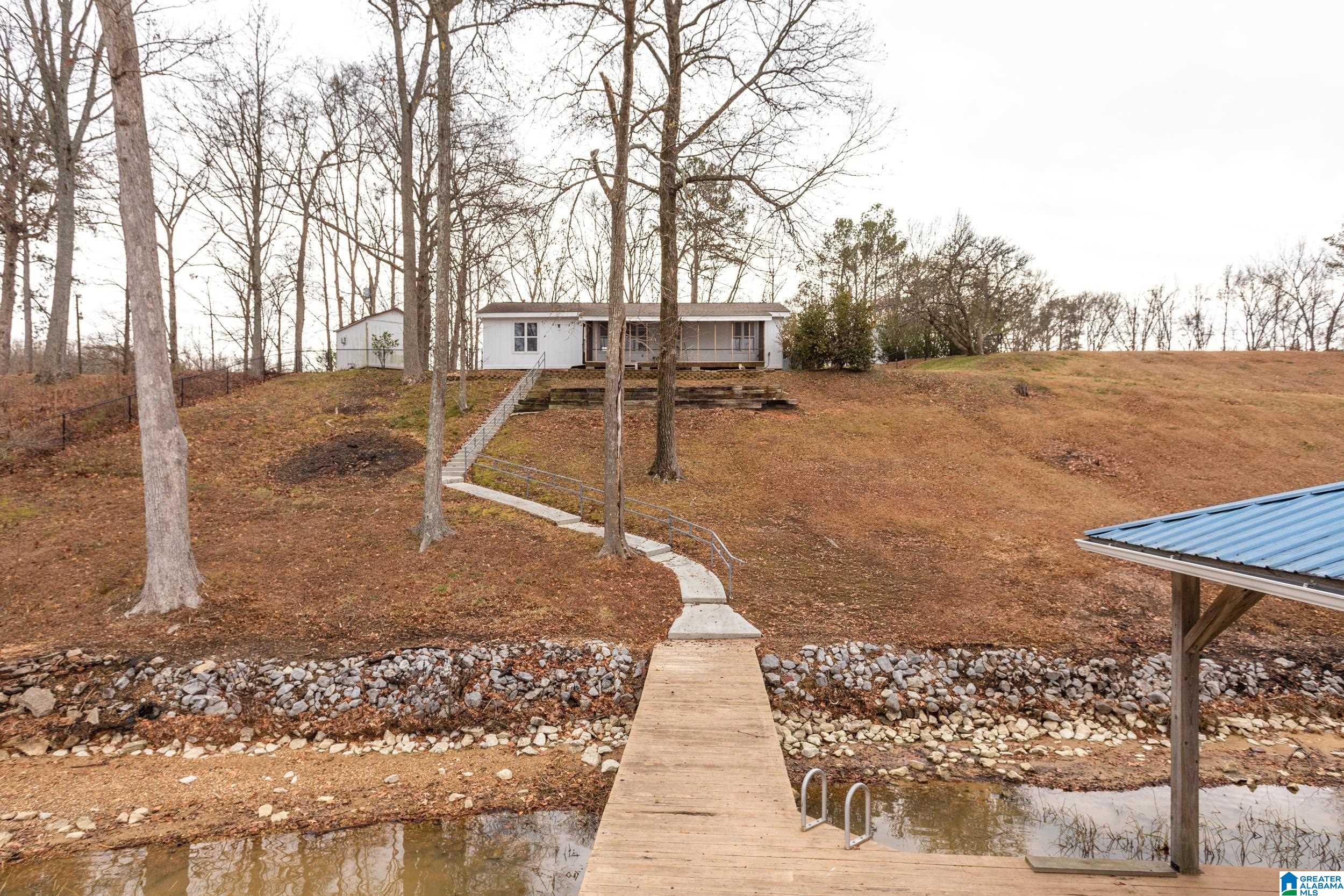 2108 Jane Lane Gadsden, AL 35907 - Photo 2 of 44