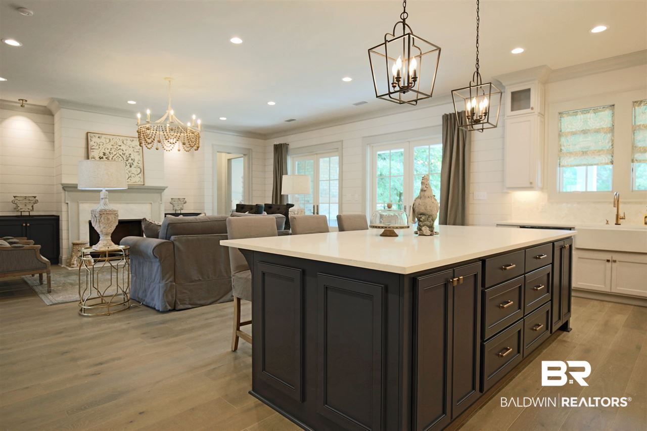 710 Cardamel Court Fairhope, AL 36532 - Photo 13 of 48
