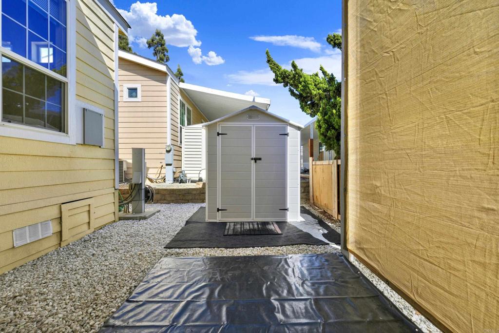 8301 Mission Gorge Road, Unit SPC 378 Santee, CA 92071 - Photo 5 of 28 Gallery Image 5
