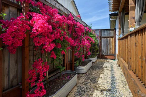 $1,325,000 | 4551 Brighton Drive, Santa Rosa, CA 95403