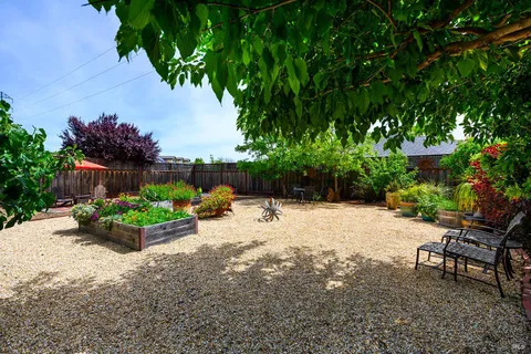 $1,325,000 | 4551 Brighton Drive, Santa Rosa, CA 95403