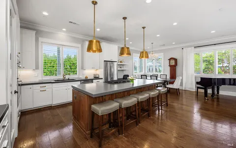 $1,325,000 | 4551 Brighton Drive, Santa Rosa, CA 95403