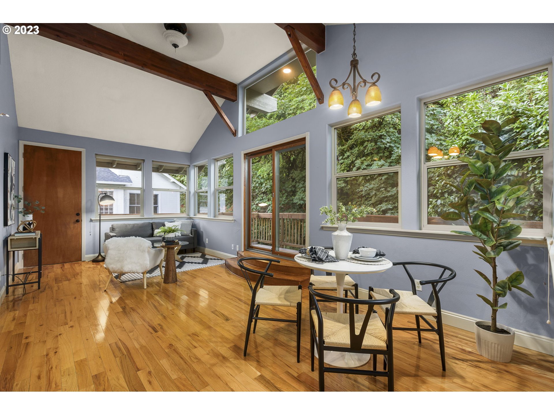 5223 Southwest View Point Terrace, Unit 2 Portland, OR 97239 - Photo 3 of 23 Gallery Image 3