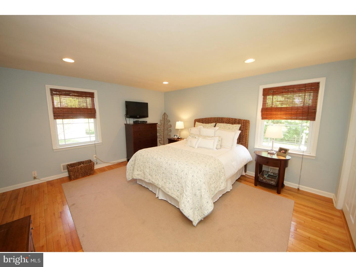 7 Mansfield Road Ewing, NJ 08628 - Photo 17 of 23