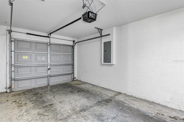 $1,600 | 7 Locust Loop Circle, Ocala, FL 34472