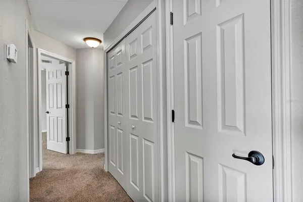 $1,600 | 7 Locust Loop Circle, Ocala, FL 34472